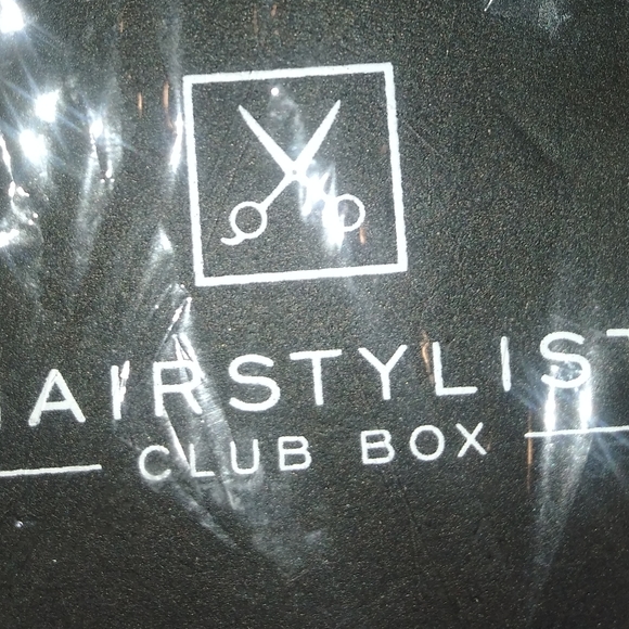 ❤ur STYLIST? - Picture 3 of 6